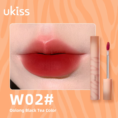 Son tint Ukiss Ginger Cat Trek 3.3g (nhiều màu)