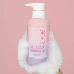 Sữa tắm Emmié đất sét ngừa mụn hương Peachy Love 250ml