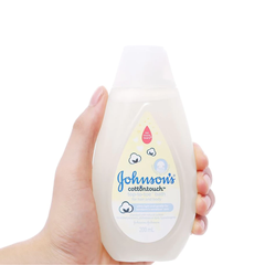 Sữa tắm gội Johnson’s Baby toàn thân mềm mịn cho bé 500ml