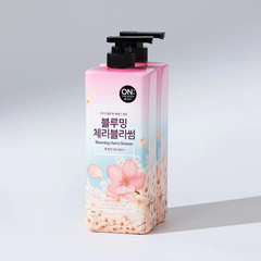 Sữa Tắm On: The Body dưỡng ẩm hương hoa Anh Đào 900g