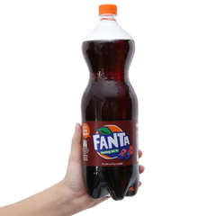 Thùng 12 chai nước ngọt Fanta xá xị 1.5L