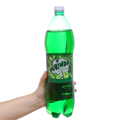 Thùng 12 chai nước ngọt Mirinda soda kem 1.5L