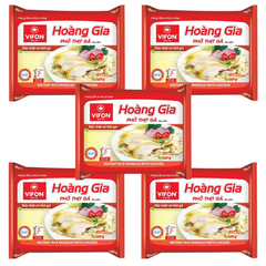 Thùng 18 gói phở thịt bò/gà Vifon Hoàng Gia gói 120g