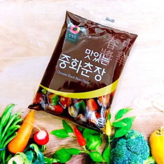 Thùng 30 gói tương đen Jajang gói 250g