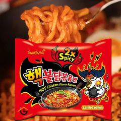 Thùng 40 gói mì khô gà cực cay Samyang 140g