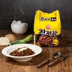 Thùng mì xốt tương đen Jin Jjajang Ramen Ottogi 135g/70g/115g