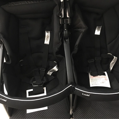 Xe đẩy đôi Combi Spazio Duo