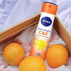 Xịt khử mùi Nivea dưỡng sáng Vitamin C&E 150ml