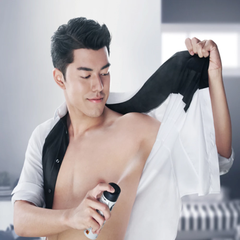 Xịt khử mùi Nivea Men ngăn vệt ố vàng 150ml