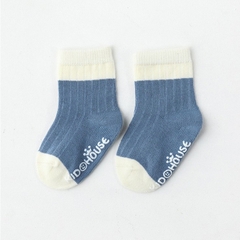 Tất cotton trơn mềm mịn cho bé 0-3 tuổi 𝟎𝟓𝐓𝐂𝐓