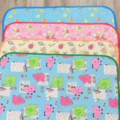 Tấm lót chống thấm dùng thay bỉm cho bé sơ sinh kích thước 48x65cm 𝐓𝐋𝟎𝟏