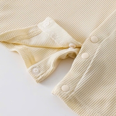 Body đùi cộc tay cúc giữa vải cotton mỏng mát, có dãn thấm hút mồ hôi cho bé trai bé gái sơ sinh 𝟔𝟏𝐁𝐃𝐃𝐔