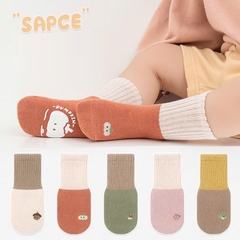 Vớ Len Cao Cổ Chống Trượt Hình Hoa Quả Cho Bé 𝟎𝟗𝐓𝐂𝐓