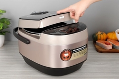 Nồi cơm cao tần Sunhouse Mama 1.8 lít SHD8959