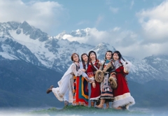 Đi Lệ Giang mặc gì chụp ảnh đẹp? Tips phối đồ không thể bỏ qua