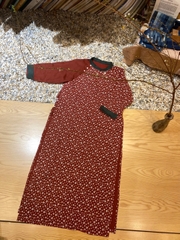 ÁO DÀI LỰU ĐỎ