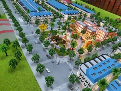 Vien dong nga hung thinh