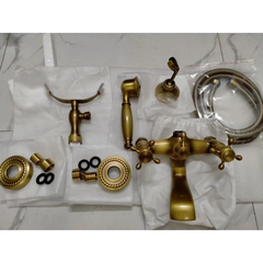 Sen tắm gắn tường (không tay cầm)
