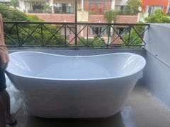 Bồn Tắm Hình Thỏi Vàng KT-17