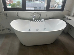 Bồn Tắm Thỏi Vàng Massage MKT-17