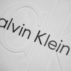 Áo Thun Calvin Klein In Phồng (Trắng)