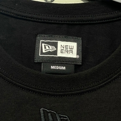 Áo Thun Logo NewEra Mono Thêu Full