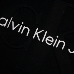 Áo Thun Calvin Klein In Phồng - Đen