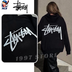 Hoodies Stussy in Kim Tuyến