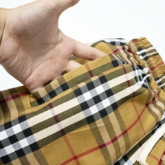Quần Burberry Caro Sọc Vàng