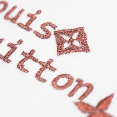 Áo Thun Louis Vuitton Chữ Kim Tuyến ( BỎ MẪU )