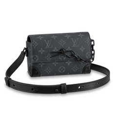 Túi Soft Trunk Đeo Chéo DC-03 Monogram Đen