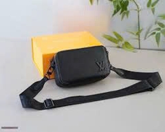 Túi Soft Trunk Đeo Chéo DC-06 LV Aerogram