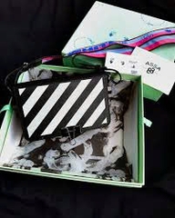 Túi Soft Trunk Đeo Chéo - DC-13 Off-White ĐEN