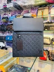 Túi Soft Trunk Đeo Chéo - DC-22 LV Monogram Backpack