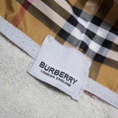 Hoodie Burberry Vintage V2 Logo Kim loại ( Xám )