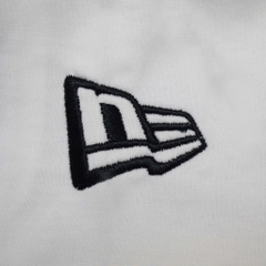 Áo Thun New Era Thêu Xù Big Logo NY - Trắng