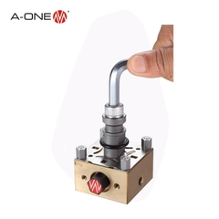 Chốt gá EDM thủ công có lỗ xả 3A-400005 | Chucking spigot F/M production