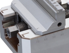 Ê tô tự định tâm A-ONE 3A-110286