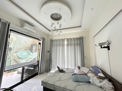 Lắp Máy Chiếu Treo Trần – Giải Pháp Trình Chiếu Gọn Gàng – Dịch Vụ Thi Công Lắp Đặt Phú Quốc | Máy Tính Phú Quốc | Vi Tính Hải Đăng