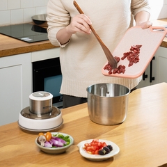 Máy xay đa năng 2 cối: inox lớn và thuỷ tinh nhỏ gọn