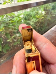 Dunhill chính hãng men đỏ makie sư tử
