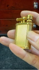Dunhill đầu búa lùn