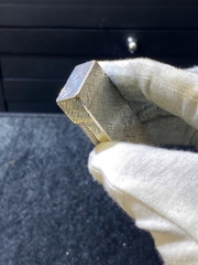 Dunhill hiệu