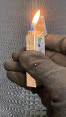 Dunhill Swiss Made
đính đá quý màu