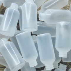 Ống nhựa hút mụn 10ml mỏng dùng cho da nhạy cảm hút nhẹ