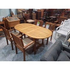 Bàn ăn gỗ ngoài thông minh Oval thanh lý- Outdoor dinning table
