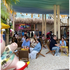 Ghế gỗ ngoài trời, phù hợp quán cafe, ban công căn hộ, sân vườn