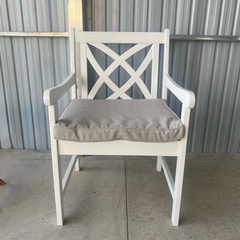 Ghế Ngoài Trời Bradley V1601 Arm Chair – Ghế Gỗ Tự Nhiên Acacia, Chống Mốc Mọt, Bền Đẹp – Màu Trắng Eco-Friendly