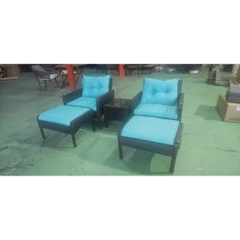Bộ Bàn Ghế Ngoài Trời 5 Món Ottoman Kaki – Sofa Đơn + Ottoman + Bàn Kính – Chất Liệu Giả Mây PE Cao Cấp