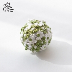 Banh nỉ có lục lạc - Đồ chơi cho mèo - Tiệm Mèo Moa